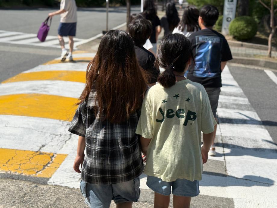 썸네일 사진